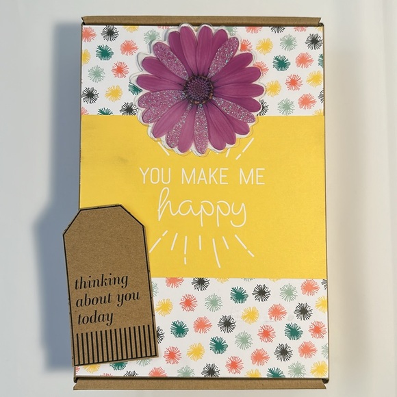 Life-Changing Magic: A Journal - Spark Joy Every Day - Picture 8 of 10